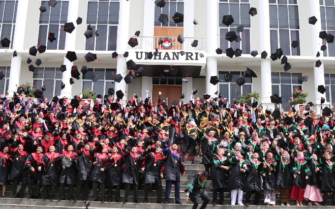 Universitas pertahanan